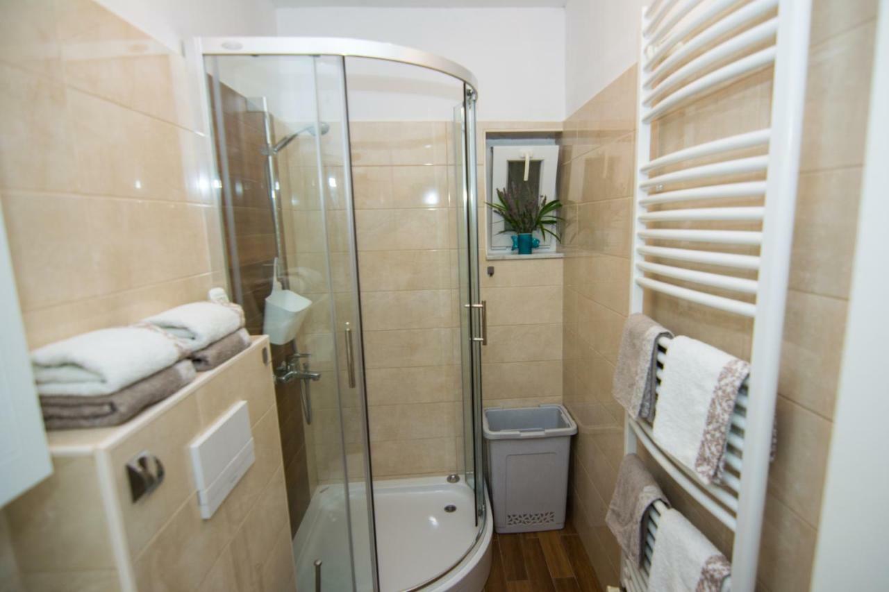 Apartment Vida - Amazing Place With Garden And Terrace リエカ エクステリア 写真